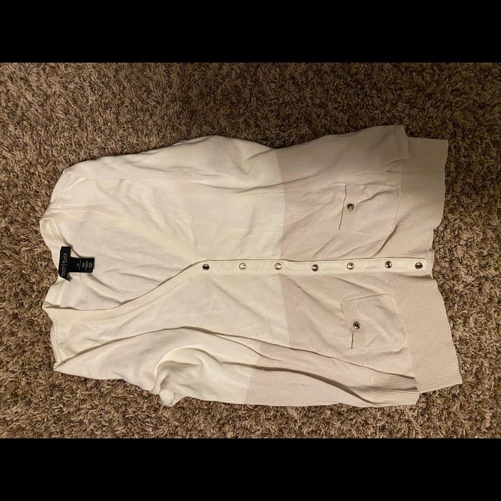 White House Black Market sweater size xs